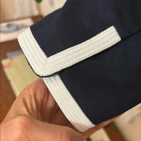 NWT J Crew Women's Navy Linen Jacket with White Trim - Picture 5 of 5
